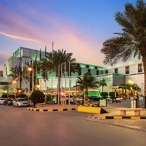 فندق هوليدي ان القصر الرياض