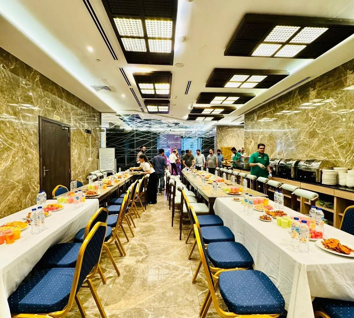 Garden City Hotel Dubai 3*,